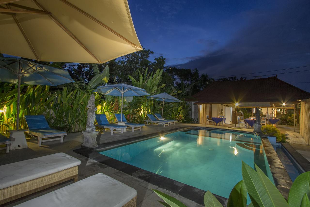 Amora Hut'S Lembongan Exterior foto